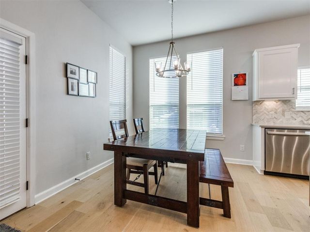 10516 NW 33rd Place, Yukon, OK 73099