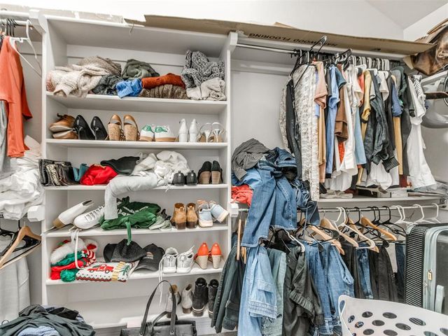 10516 NW 33rd Place, Yukon, OK 73099