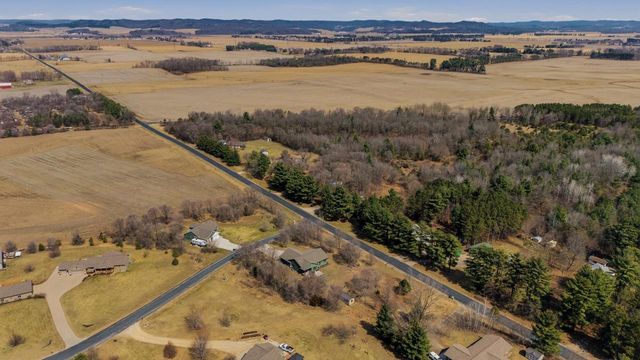 W25573 Timothy LANE, Trempealeau, WI 54661