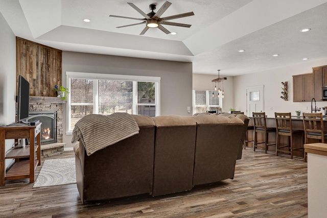 W25573 Timothy LANE, Trempealeau, WI 54661