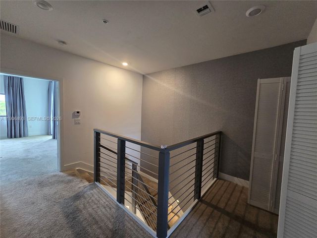 4500 NW 8th Place, Plantation, FL 33317