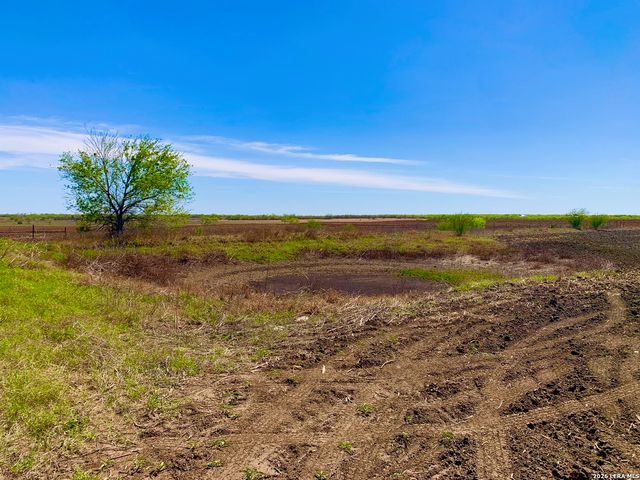 1152 A County Road 227, Falls City, TX 78113