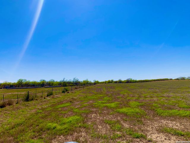 1152 A County Road 227, Falls City, TX 78113