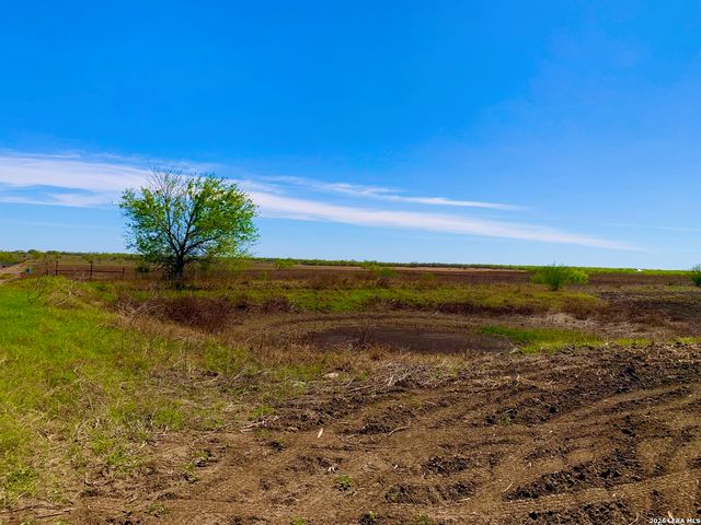 1152 A County Road 227, Falls City, TX 78113