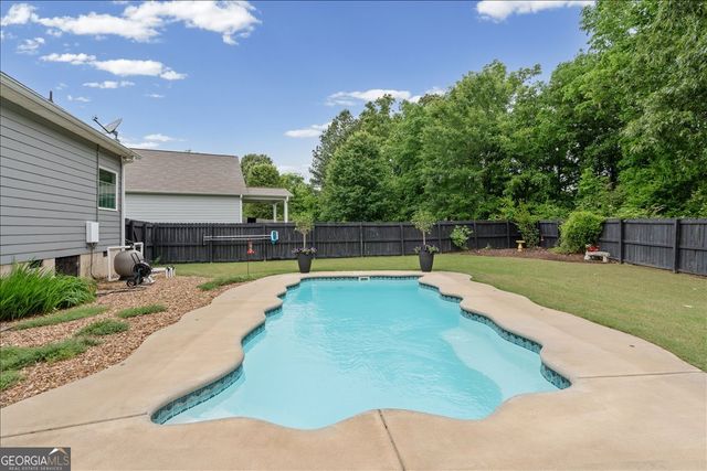 18 Gala Drive NE, Rome, GA 30165