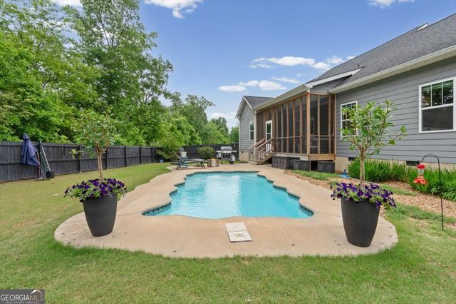 18 Gala Drive NE, Rome, GA 30165