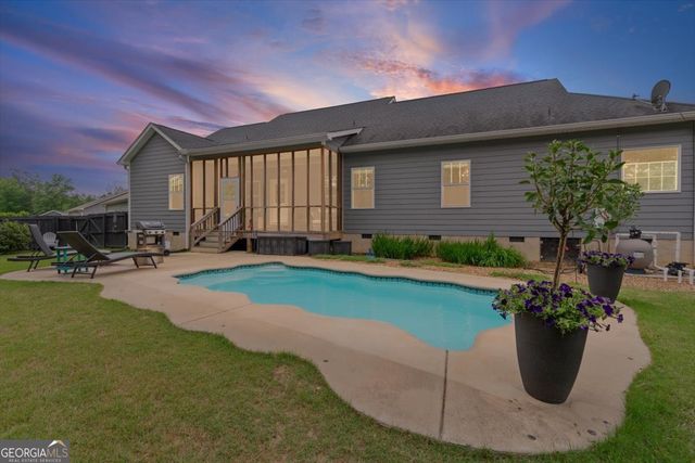 18 Gala Drive NE, Rome, GA 30165