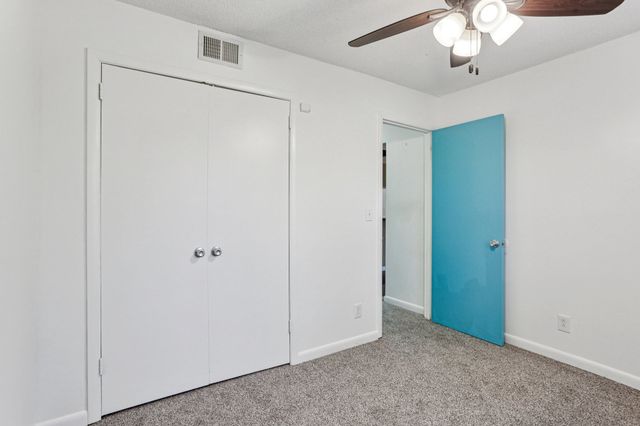 4614 Woodside Dr, Old Hickory, TN 37138