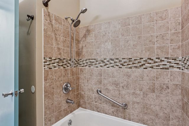 4614 Woodside Dr, Old Hickory, TN 37138