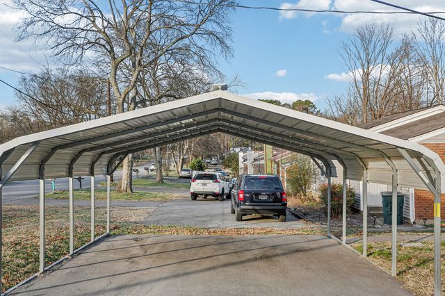 4614 Woodside Dr, Old Hickory, TN 37138