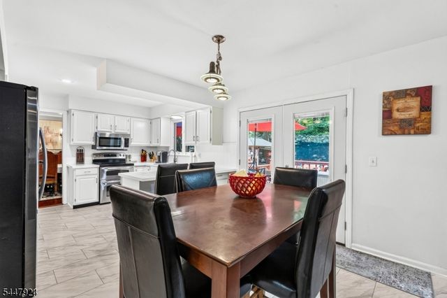 954 Iron Bridge Rd, Bethlehem Twp., NJ 08802