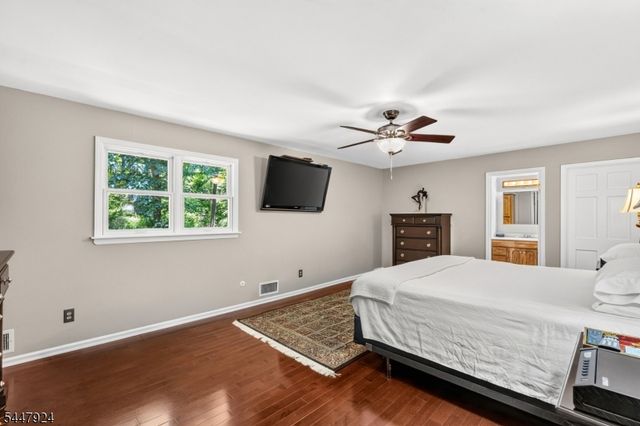 954 Iron Bridge Rd, Bethlehem Twp., NJ 08802