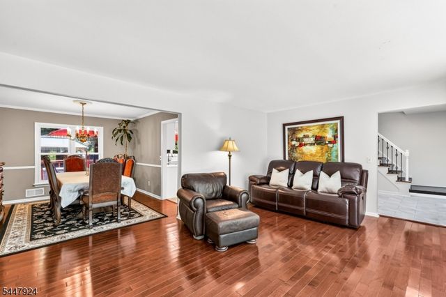 954 Iron Bridge Rd, Bethlehem Twp., NJ 08802