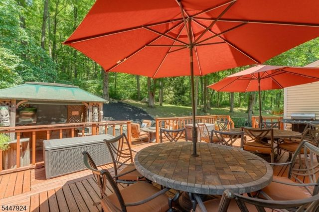 954 Iron Bridge Rd, Bethlehem Twp., NJ 08802