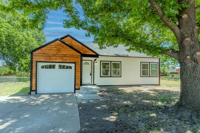 144 Colorado, Wichita, KS 67209