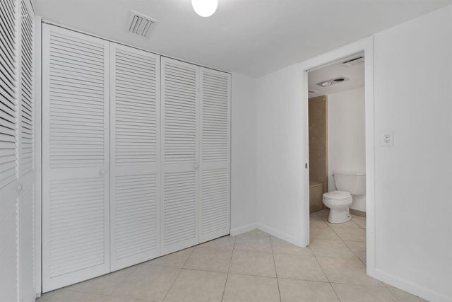 750 N Ocean Boulevard 1904, Pompano Beach, FL 33062