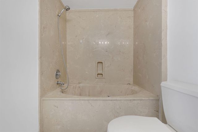 750 N Ocean Boulevard 1904, Pompano Beach, FL 33062