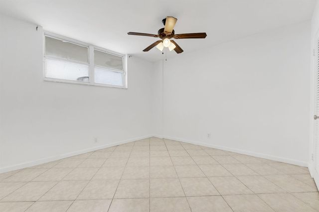 750 N Ocean Boulevard 1904, Pompano Beach, FL 33062