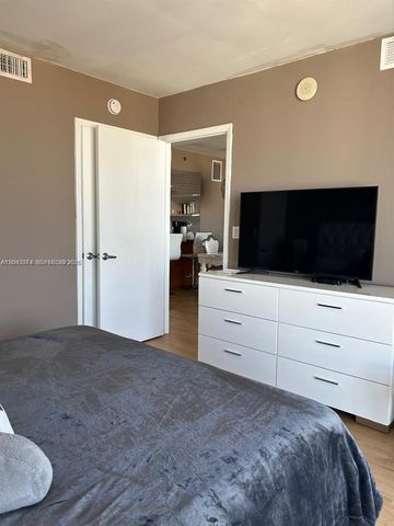 50 Biscayne Blvd 4607, Miami, FL 33132