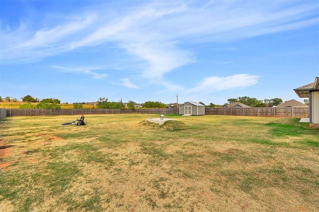 1938 Eli Avenue, Tuttle, OK 73089
