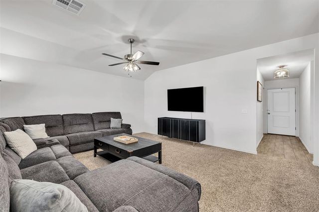 1938 Eli Avenue, Tuttle, OK 73089