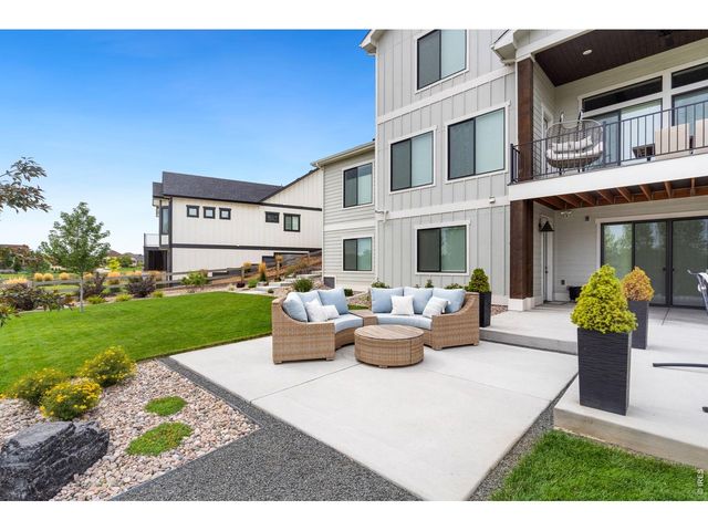 2922 Lake Verna Dr, Loveland, CO 80538