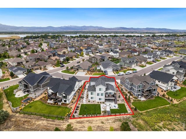 2922 Lake Verna Dr, Loveland, CO 80538