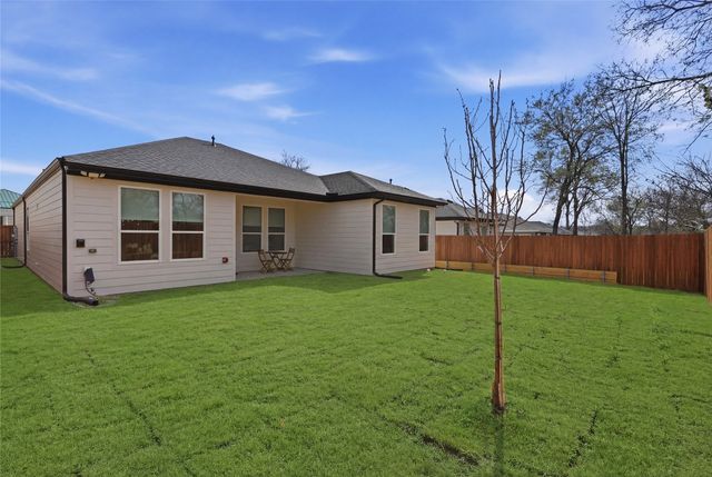 1827 Paducah Avenue, Dallas, TX 75216