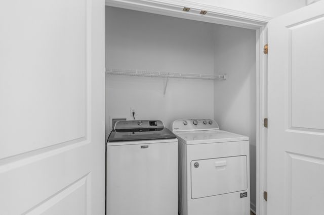 2205 Zeva Cir, Columbia, TN 38401