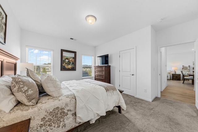 2205 Zeva Cir, Columbia, TN 38401