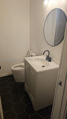 790 NW 56th St, Miami, FL 33127