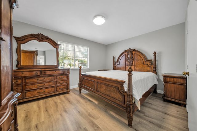 5219 Tato Drive, Dallas, TX 75211