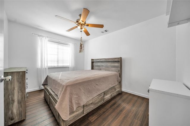 5219 Tato Drive, Dallas, TX 75211