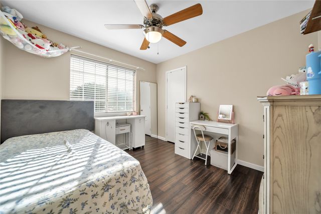 5219 Tato Drive, Dallas, TX 75211