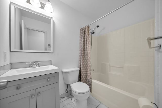 5219 Tato Drive, Dallas, TX 75211