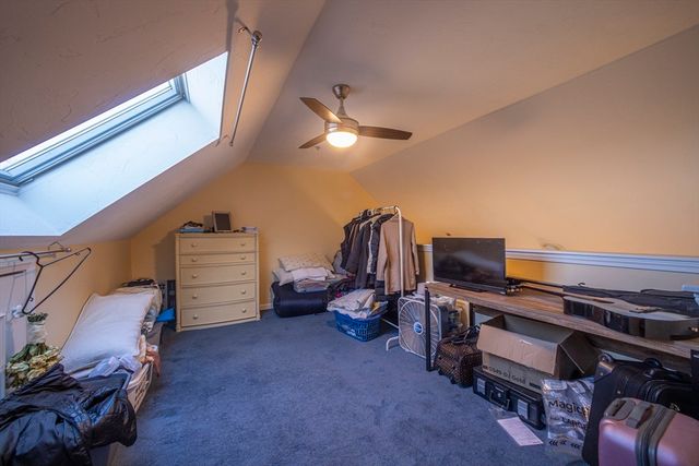 1017 Middlesex St 5, Lowell, MA 01851