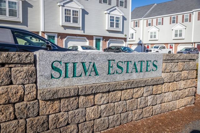 1017 Middlesex St 5, Lowell, MA 01851