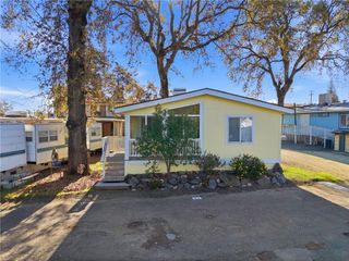 1060 N Main Street 27, Lakeport, CA 95453
