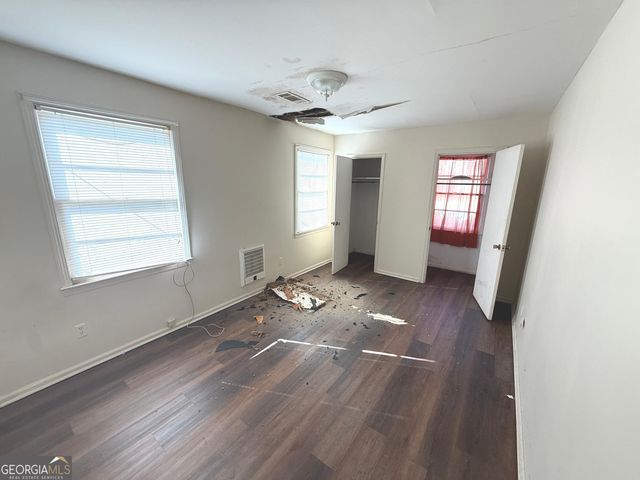 315 West Church Street, Swainsboro, GA 30401