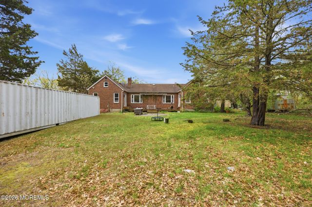 439 N Main Street, Barnegat, NJ 08005