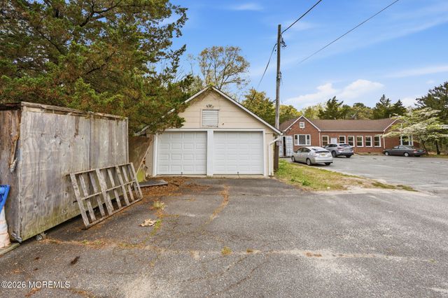 439 N Main Street, Barnegat, NJ 08005