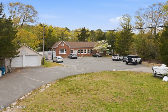 439 N Main Street, Barnegat, NJ 08005