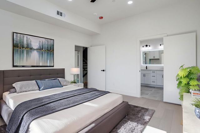 6001 Lewis Street 102, Dallas, TX 75206