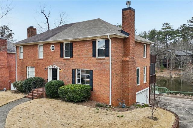 8923 Carroll Manor Drive, Atlanta, GA 30350