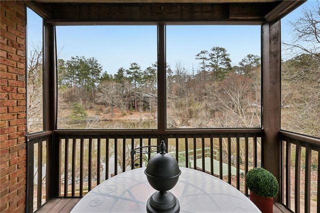 8923 Carroll Manor Drive, Atlanta, GA 30350