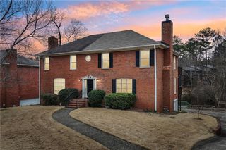 8923 Carroll Manor Drive, Atlanta, GA 30350
