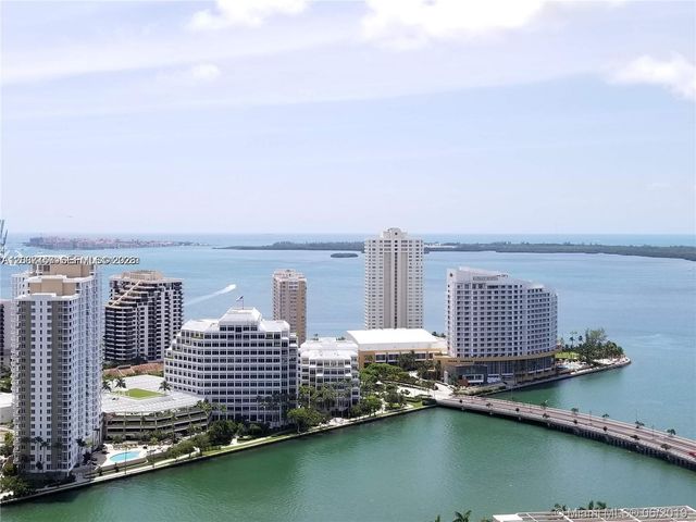 500 Brickell Ave 2102, Miami, FL 33131