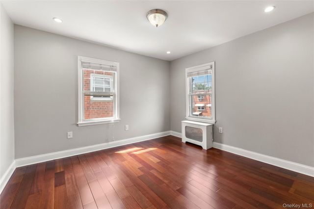 6148 220th Street, Oakland Gardens, NY 11364