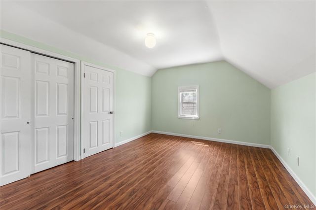 6148 220th Street, Oakland Gardens, NY 11364