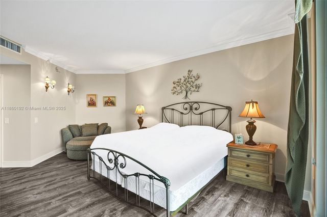 21050 Point Pl 1403, Aventura, FL 33180